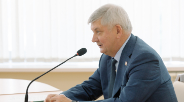 Воронежский губернатор анонсировал повышение зарплат работникам бюджетного сектора