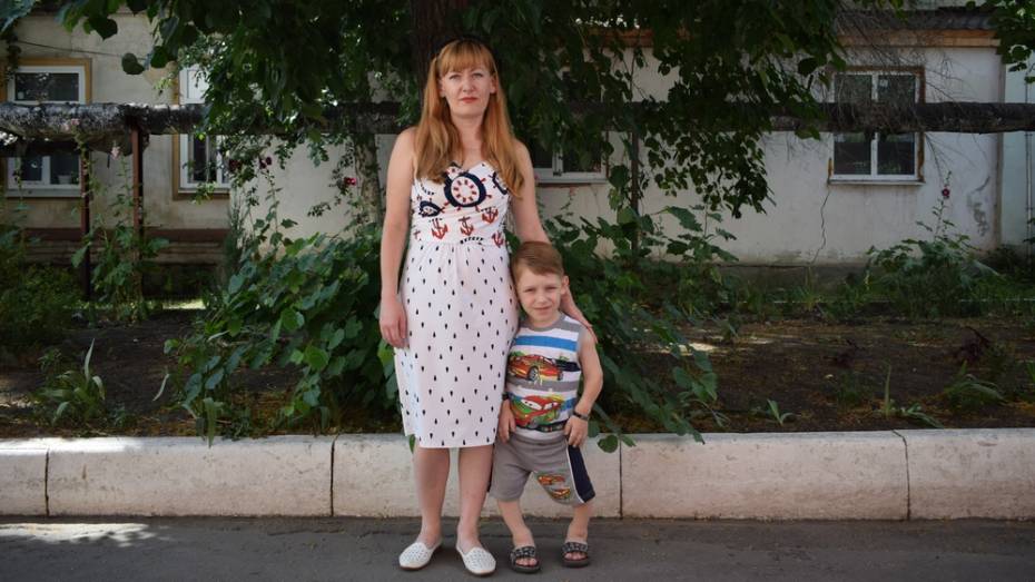 В Борисоглебске семья больного 9-летнего мальчика попросила о помощи