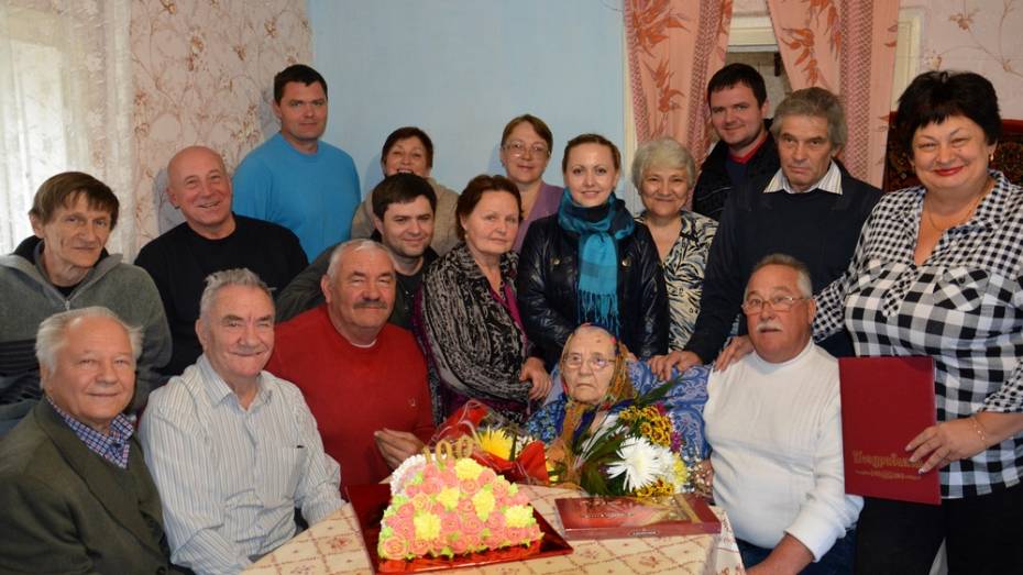 Жительница Поворино отметила 100-летний юбилей