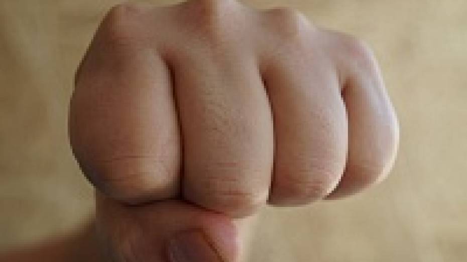 Воронежец забил жену и сказал полицейским, что она неудачно упала