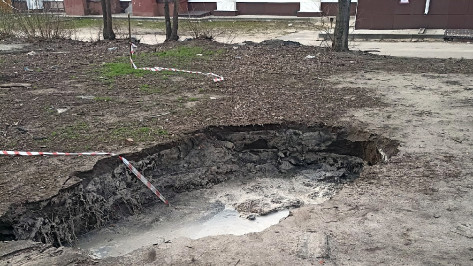 «РВК-Воронеж» устранил скрытую утечку у ДК «Шинник», вызвавшую провалы грунта