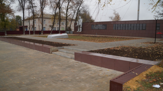В петропавловском селе Новобогородицкое реконструировали мемориал