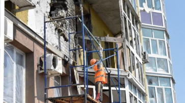 Воронежский губернатор: ремонт пострадавшего от взрыва беспилотника дома завершится через неделю