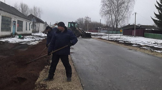 В Каширском районе между хутором Михайловка и селом Круглое впервые заасфальтировали дорогу