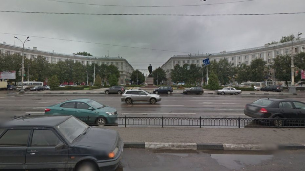 В Воронеже запретят парковку и перекроют улицу возле железнодорожного вокзала 22 июня