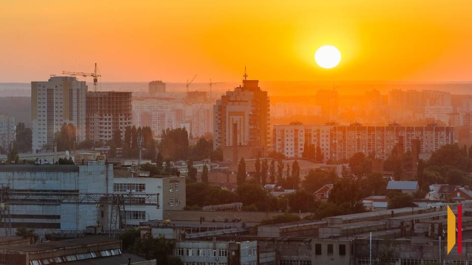 Воронежцев ждет теплая рабочая неделя