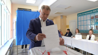 Зампредседателя облправительства Виктор Логвинов проголосовал на выборах депутатов Воронежской облдумы и в органы местного самоуправления