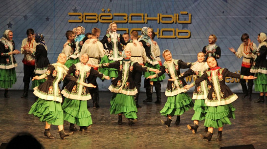 Бутурлиновские танцоры завоевали Гран-при международного фестиваля «Звездный дождь – 2019»