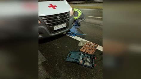 Белгородские медики поблагодарили воронежца за помощь с машиной на трассе