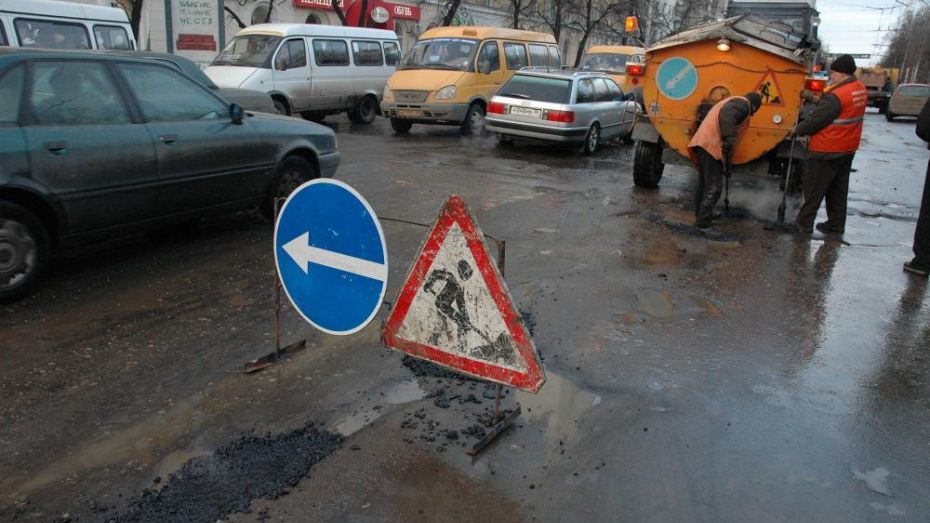 Свыше 7,4 млрд рублей потратят на содержание 3,6 тыс км дорог в Воронежской области