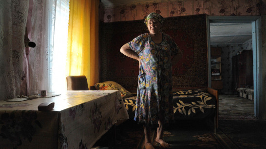 Гулять на балконе, не смотреть новости. Как быть воронежским пенсионерам во время пандемии