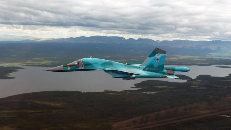 Завтра в Воронеж прилетят новые бомбардировщики Су-34
