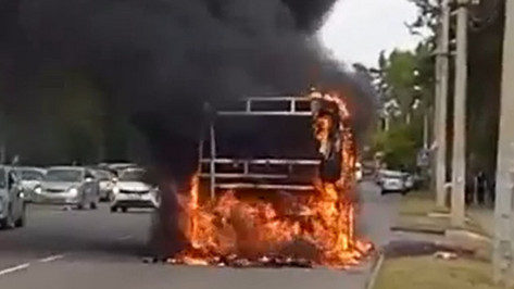 СК проверит обстоятельства, при которых в Воронеже дотла сгорел пассажирский автобус