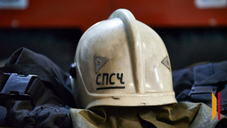 В Воронеже на улице Кривошеина загорелись автомобили