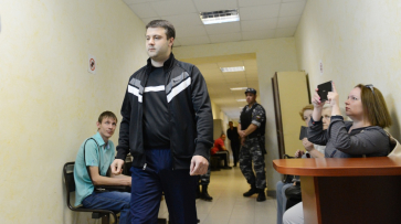 Фото РИА «Воронеж». Как суд приговорил Эдуарда Ельшина к 12 годам тюрьмы