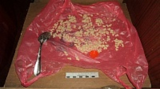 В Воронеже таджик ежедневно продавал до 1000 доз героина