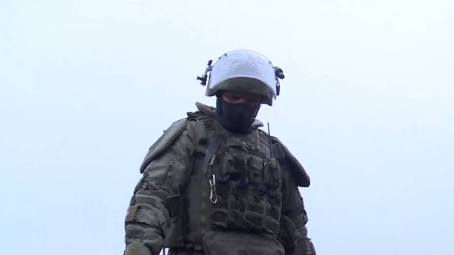 Военные применили окопные заряды в Воронежской области