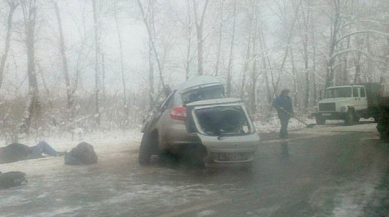 В Воронежской области в ДТП погиб 1 и пострадали 2 человека