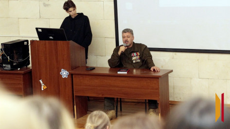 Член Общественной палаты РФ Максим Григорьев провел лекцию о противодействии идеологии неонацизма для студентов воронежского журфака