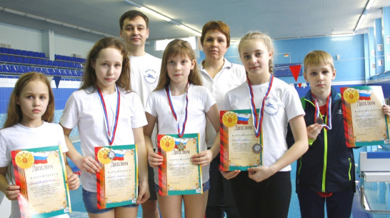 Аннинская пловчиха победила в межрайонных соревнованиях