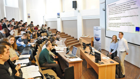 Представители международной компании провели семинар в опорном вузе Воронежа
