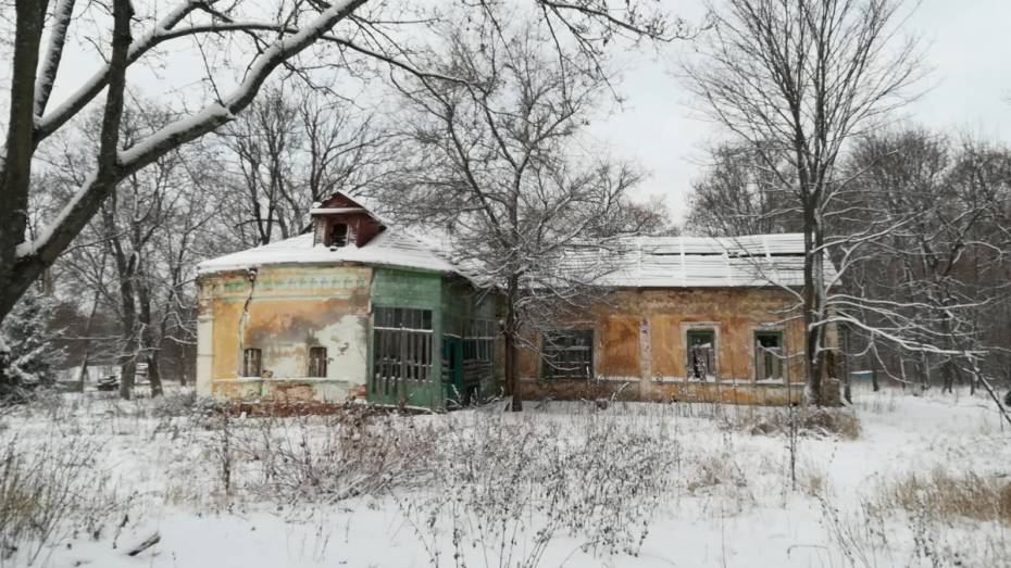 В Воронежской области разрушили еще одну старинную усадьбу