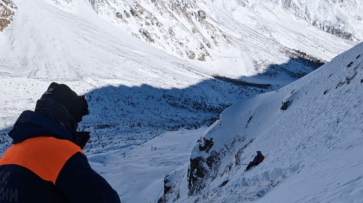 Сноубордист из Воронежа погиб при сходе лавины на горе Чегет в Кабардино-Балкарии