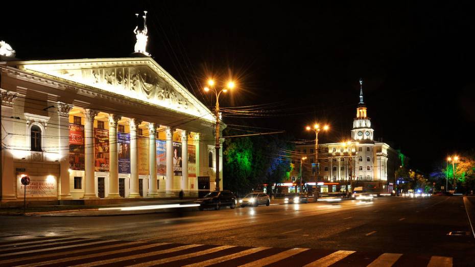 Стало известно, откуда взялось странное свечение в небе над Воронежем