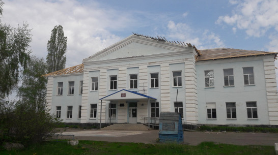 В петропавловском селе Старая Меловая на здании школы заменят кровлю 