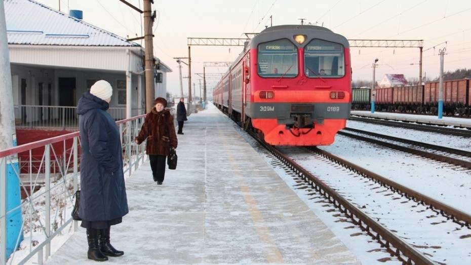 В Воронежской области с 1 января возрастет стоимость проезда в пригородных поездах