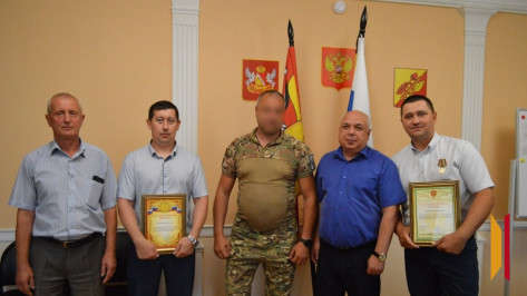В Терновском районе 2 брата получили благодарность за помощь бойцам СВО