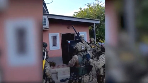 Появилось видео задержания украинского агента, планировавшего подрыв путей в Воронеже