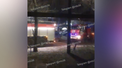 В Воронеже на проспекте Патриотов произошел пожар: пострадала 70-летняя женщина