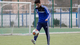 Виктор Уан и Максим Осипенко приблизились к переходу в воронежский «Факел»