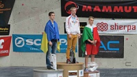 На первенстве мира по скалолазанию во Франции выступят 3 воронежцев 