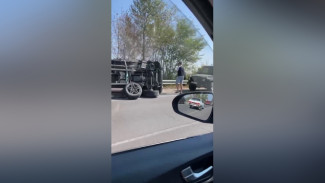 В полиции сообщили подробности ДТП с перевернувшимся Mercedes Gelandewagen под Воронежем