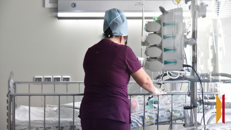 Воронежские врачи спасли новорожденную девочку с некротизированной кистой