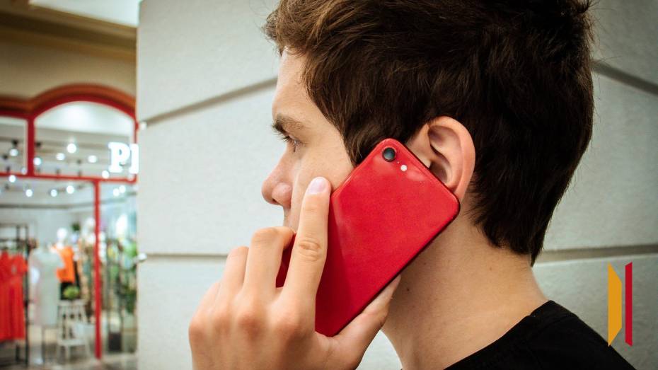 Нужно встать на воинский учет: как мошенники могут обмануть воронежских подростков