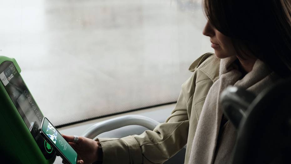 Воронежцы сэкономили на поездках в общественном транспорте 20 млн рублей за два месяца