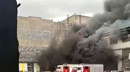 Появилось видео начала пожара на заводе в Воронеже