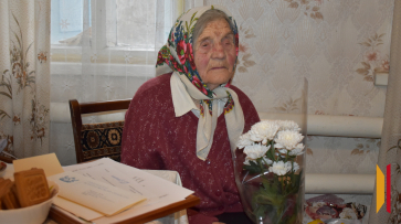 «Сказала соседкам: будем ходить – это полезно». Жительница Воронежской области – о своем вековом юбилее, жизненных испытаниях и правилах долголетия
