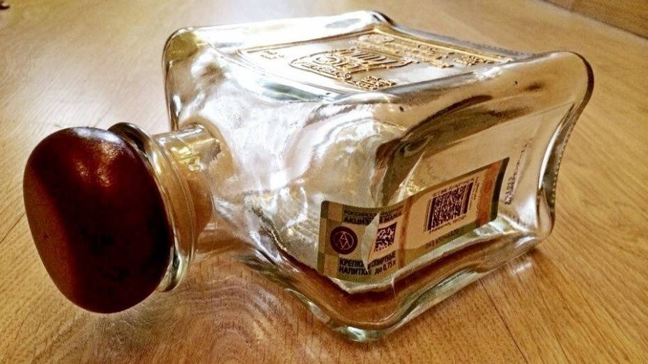 Воронежец бутылкой проломил череп приятелю