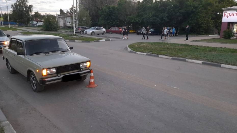 Под колеса ВАЗа попал 11-летний мальчик в Воронежской области