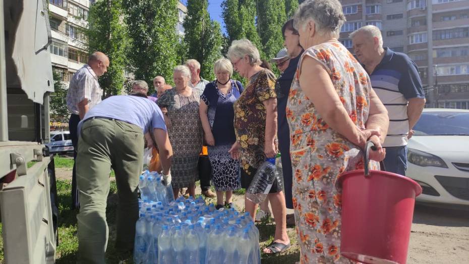 В мэрии Воронежа назвали новые точки подвоза воды для жителей левого берега