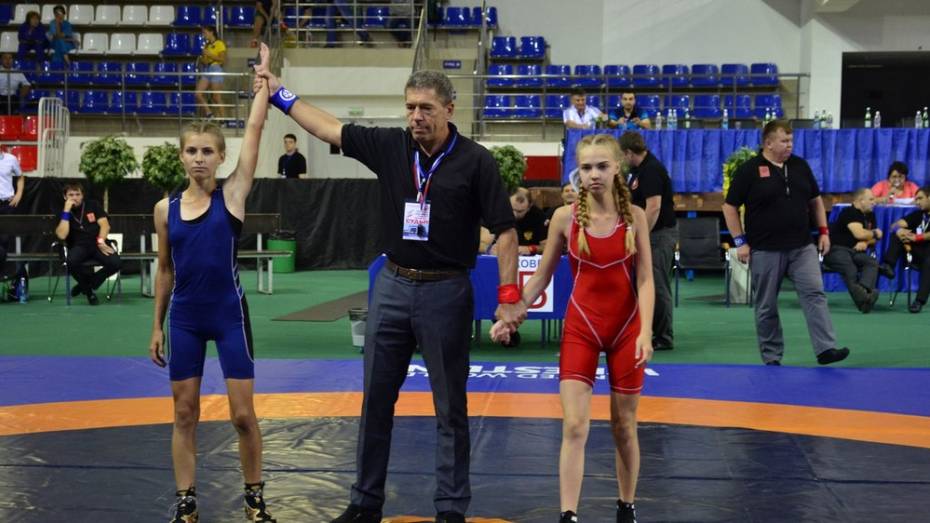 Аннинская спортсменка выиграла «бронзу» в спартакиаде по вольной борьбе