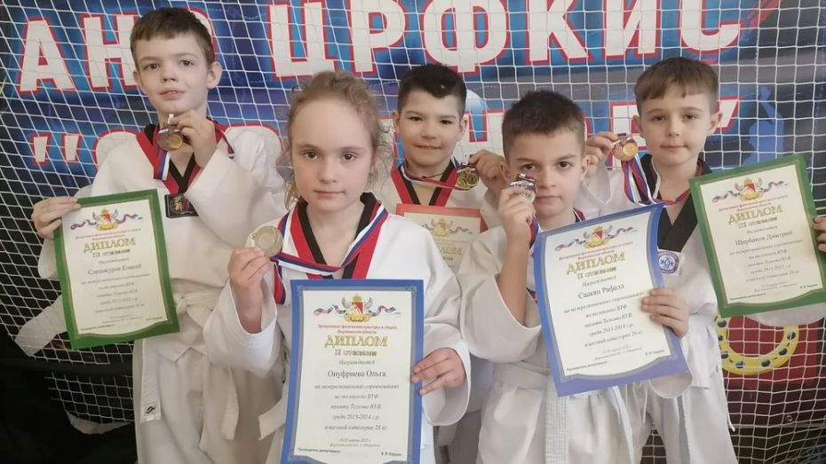 Калачеевский тхэквондист завоевал «золото» на межрегиональных соревнованиях
