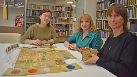 «Настолка» на все сто. Лискинские библиотекари разработали краеведческую настольную игру