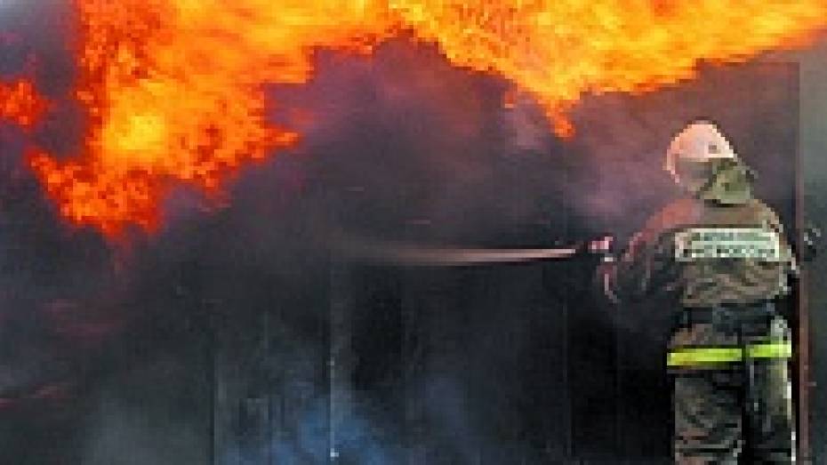 В таловском поселке пожар унес две человеческие жизни