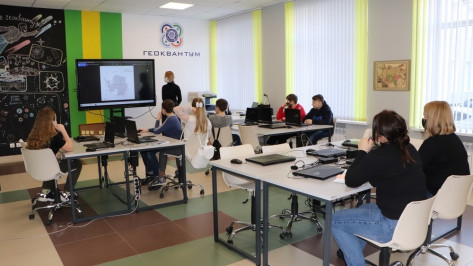 Более 2,6 тыс детей обучаются в технопарках Воронежской области благодаря нацпроекту