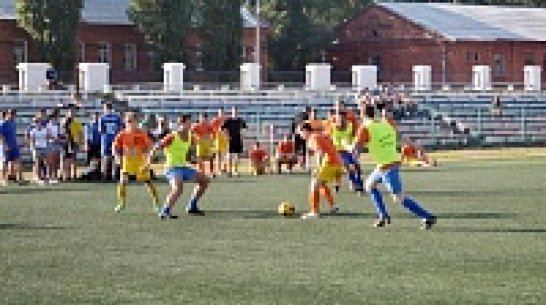 Футболисты Сбербанка победили в Лиге «безгалстука»